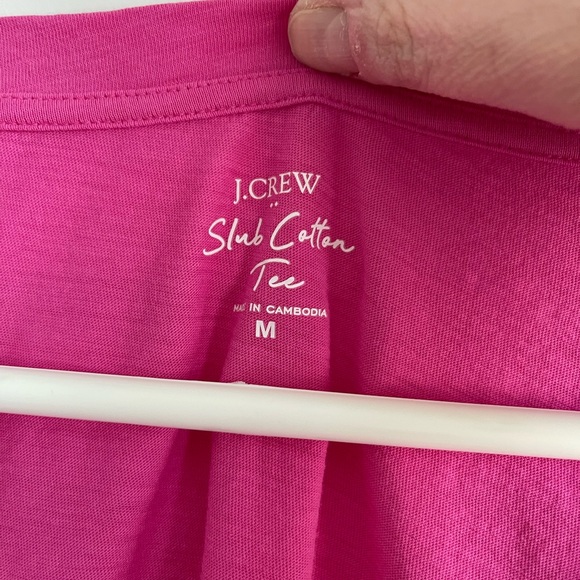 Women’s J Crew Factory pink v-neck slub cotton short sleeve t-shirt medium - Picture 2 of 4